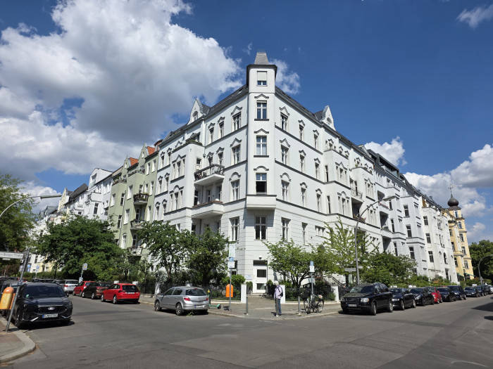 Das Galaxy S25 Edge verwendet die gleiche Hauptkamera ...